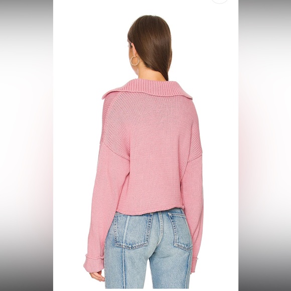 Revolve top - Picture 2 of 6